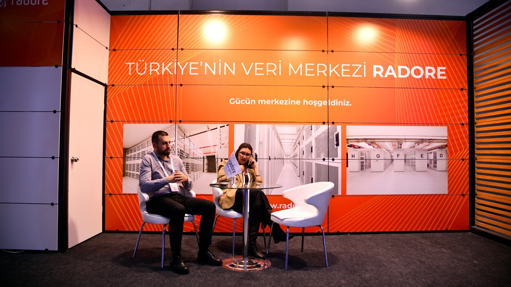 DCE-Exhibitor-RADORE